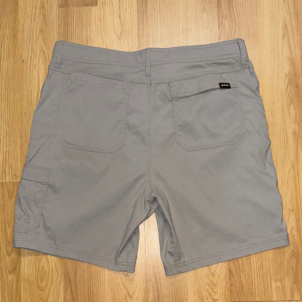 Prana size 36 36/08 nwot new Men's Light Gray Cargo Shorts - Picture 5 of 8